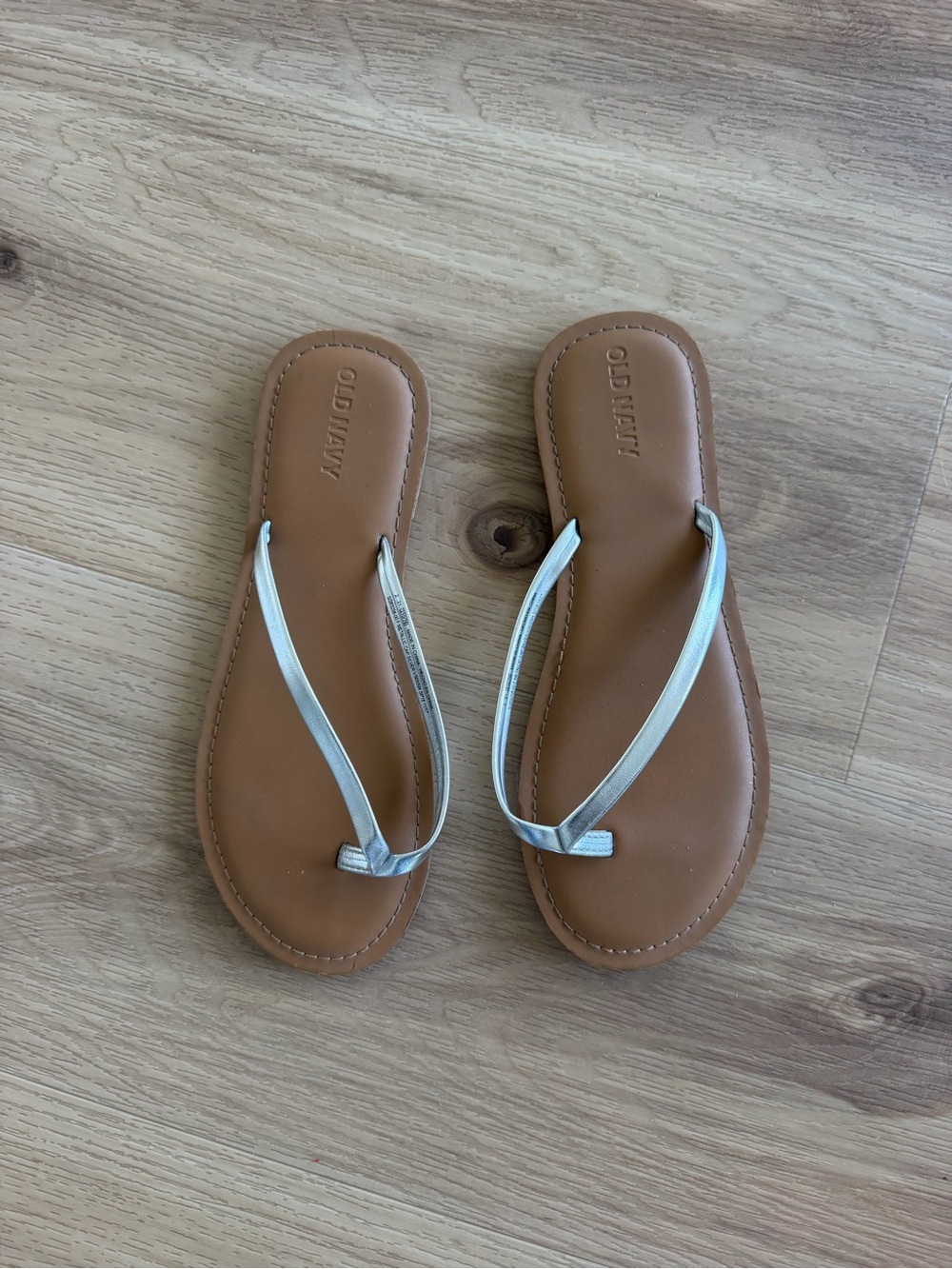 Old Navy Tan Flip Flop Sandals with Silver Straps